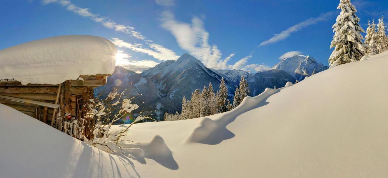 Der Siegeler B&B - This Lifestylehotel Rocks Mayrhofen Eksteriør billede